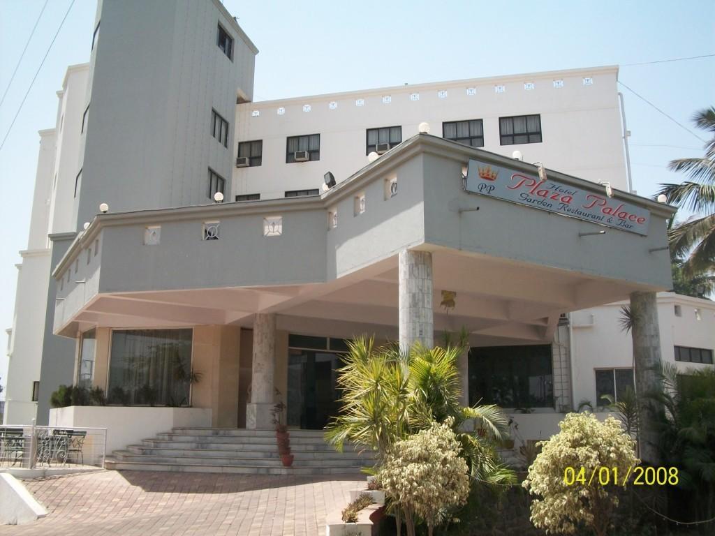Hotel Palace Plaza Mysore Exterior photo