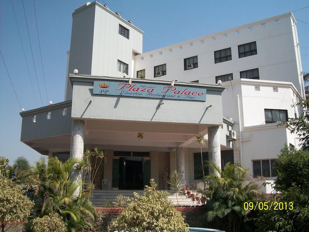 Hotel Palace Plaza Mysore Exterior photo